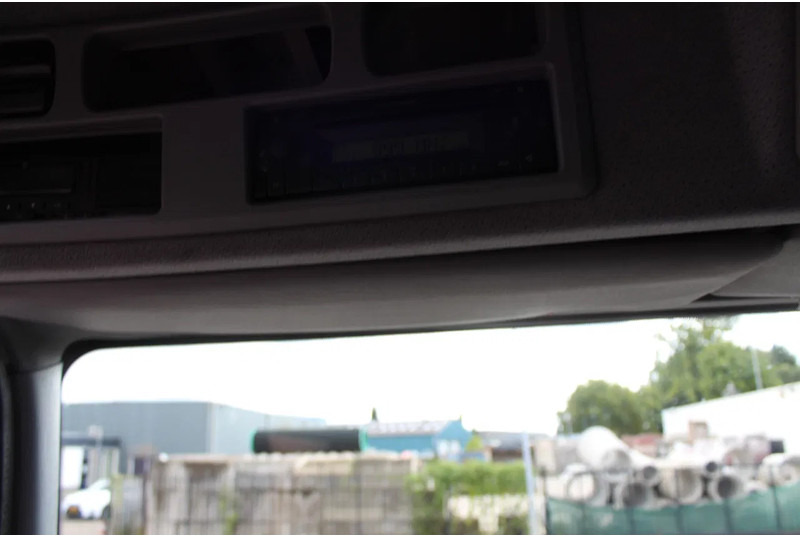 Hladnjača Mercedes-Benz Atego 1318 * MANUAL * CARRIER SUPRA 550: slika 13