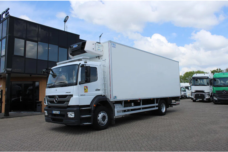 Mercedes-Benz Axor 1824 * EURO5 * 4X2 * CARRIER SUPRA 850 * MANUAL * only 100tkm!!! * - Hladnjača: slika 1 Mercedes-Benz Axor 1824 * EURO5 * 4X2 * CARRIER SUPRA 850 * MANUAL * only 100tkm!!! * - Hladnjača: slika 1