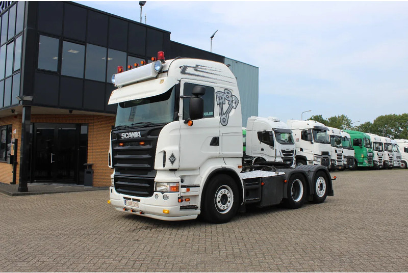 Scania R620-V8 * HYDRAULIC * 3 PEDAL * 6X2 * - Tegljač: slika 1 Scania R620-V8 * HYDRAULIC * 3 PEDAL * 6X2 * - Tegljač: slika 1