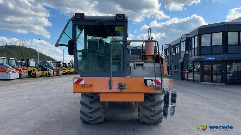 Wirtgen WR2400 - Mašina za asfalt: slika 3 Wirtgen WR2400 - Mašina za asfalt: slika 3
