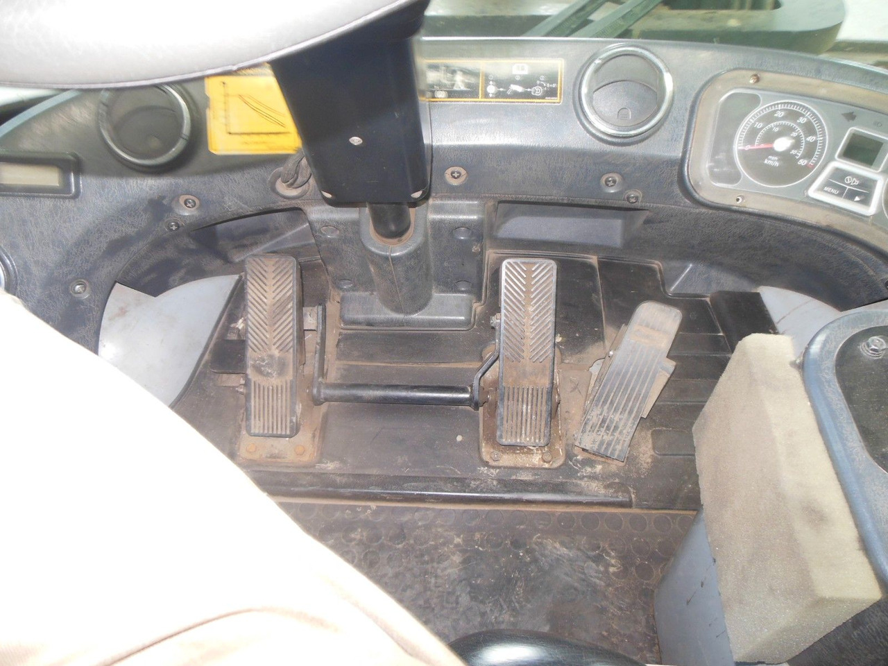 Dizel viljuškar Hyundai 70D-7A: slika 20