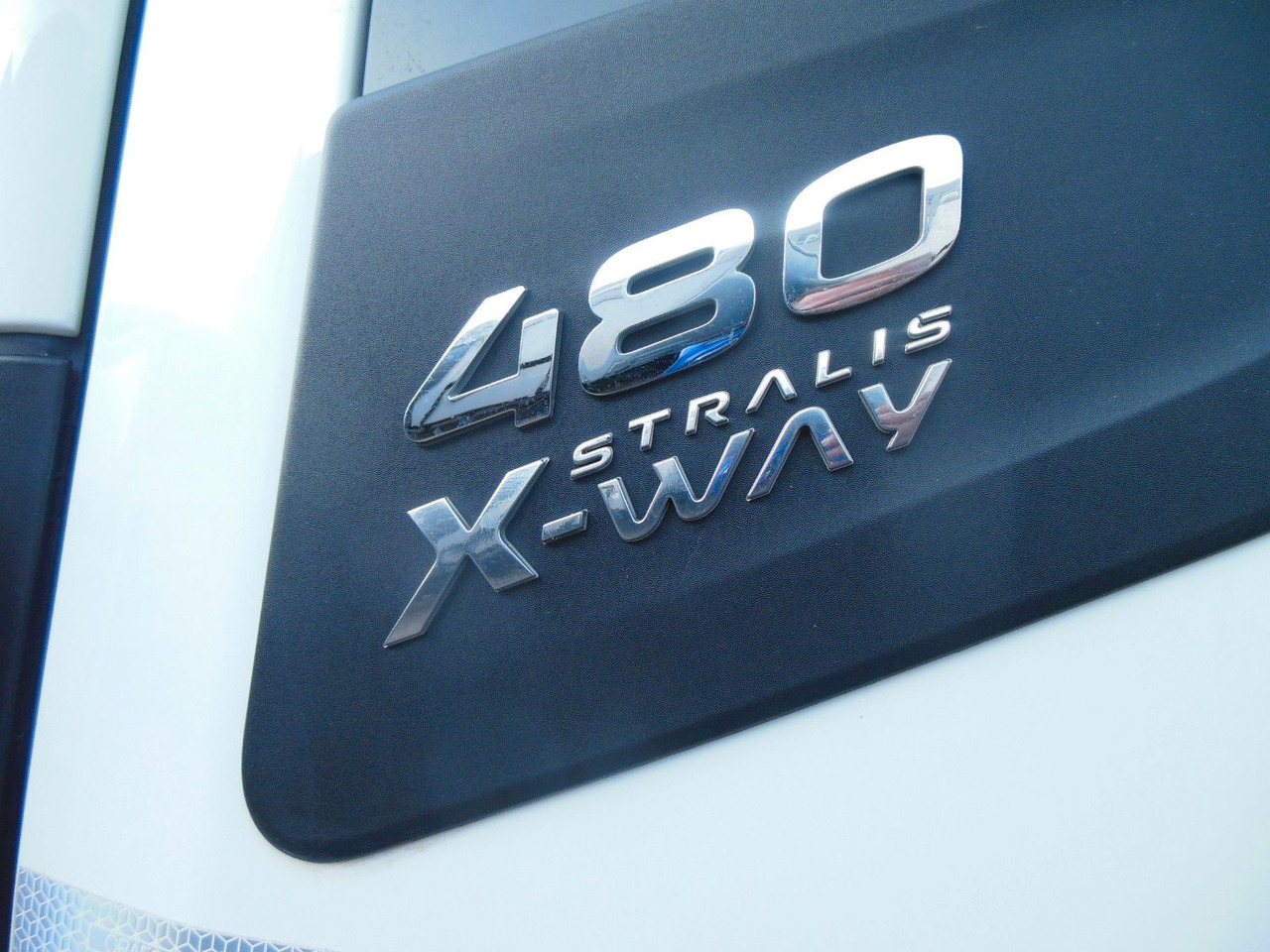 Iveco STRALIS X-WAY 480, 8X4, BORDMATIC, AHK, TOP!!! - Istovarivač: slika 5 Iveco STRALIS X-WAY 480, 8X4, BORDMATIC, AHK, TOP!!! - Istovarivač: slika 5