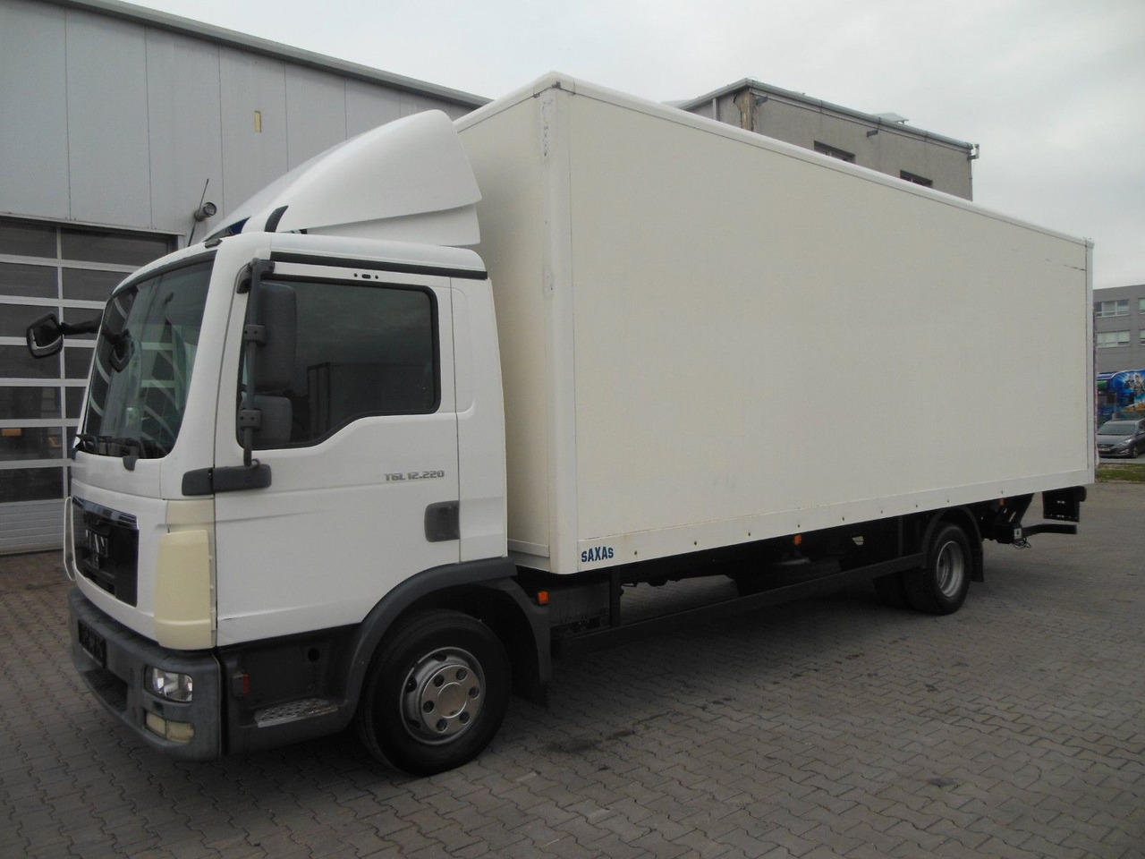 MAN TGL 12.220 BB, D-HOLLANDIA - Kamion sa zatvorenim sandukom: slika 1 MAN TGL 12.220 BB, D-HOLLANDIA - Kamion sa zatvorenim sandukom: slika 1