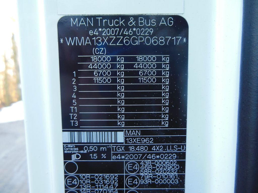 Tegljač MAN TGX 18.480 LLS-U, LOWDECK + KRONE MEGA MAN TGX 18.480 LLS-U, LOWDECK: slika 25