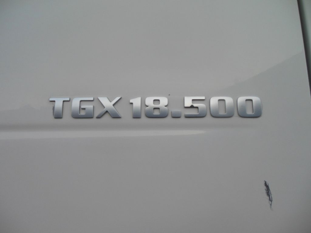 MAN TGX 18.500 XXL, RETARDER, TOP STAND - Tegljač: slika 5 MAN TGX 18.500 XXL, RETARDER, TOP STAND - Tegljač: slika 5