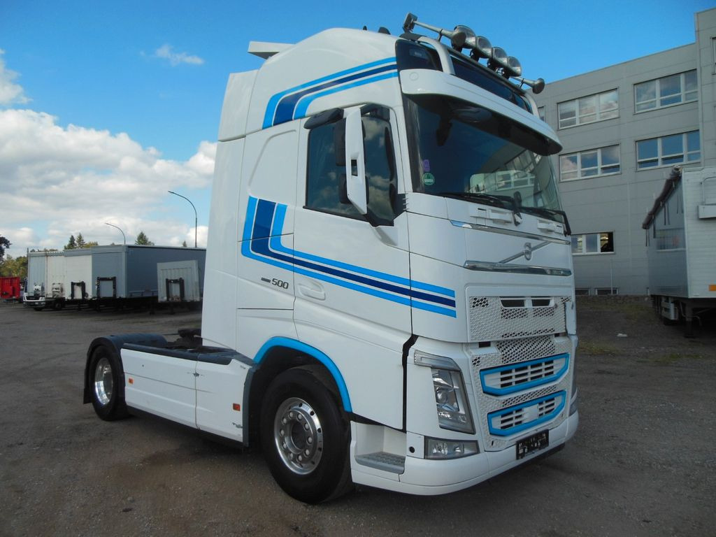 Volvo FH 13/500, GLOBE XL, HYDRAULIK, ALU FELGEN, TOP! - Tegljač: slika 2 Volvo FH 13/500, GLOBE XL, HYDRAULIK, ALU FELGEN, TOP! - Tegljač: slika 2