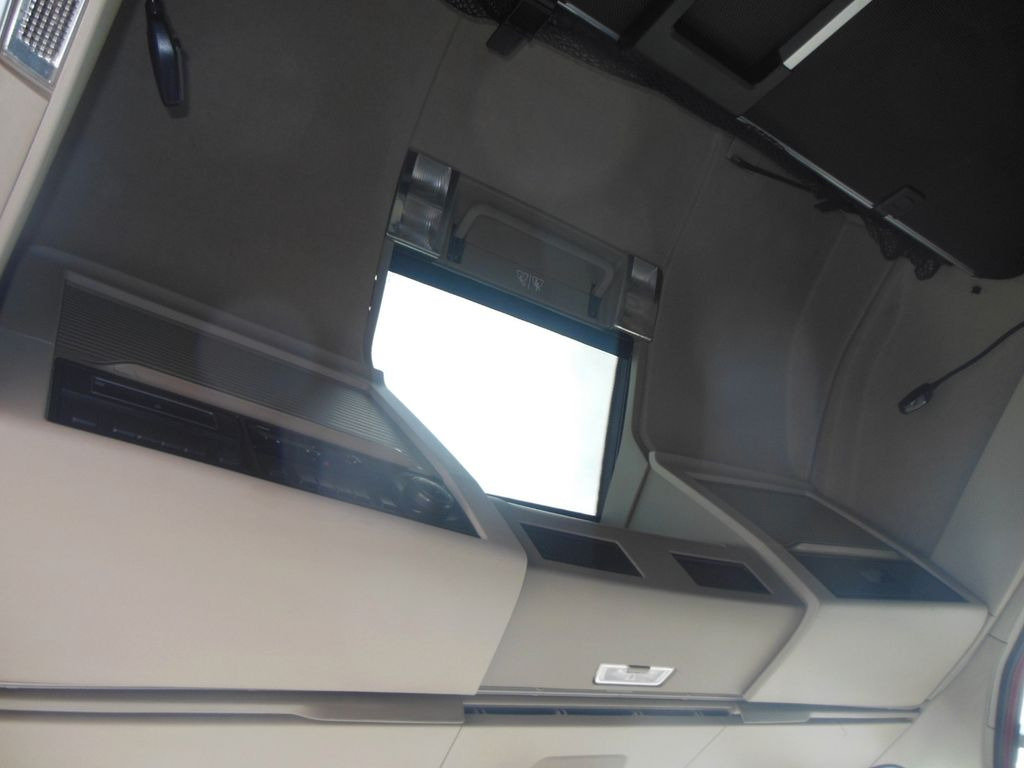 Tegljač Volvo FH 13/500, LOWDECK, GLOBE XL, I PARK COOL, TOP!! Volvo FH 13/500, LOWDECK, GLOBE XL, I PARK COOL, TOP!!: slika 10