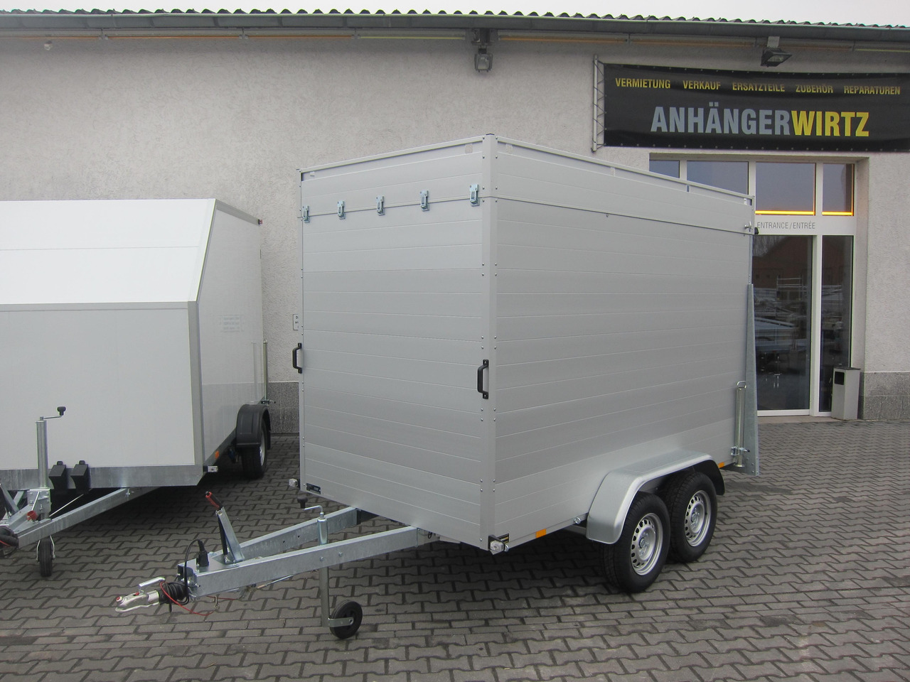 ALUBOXX Deckelanhänger GTT 2500 VT4 301x151x188cm Heckrampe (M) 2500kg order online Aktion - Prikolica sa zatvorenim sandukom: slika 5 ALUBOXX Deckelanhänger GTT 2500 VT4 301x151x188cm Heckrampe (M) 2500kg order online Aktion - Prikolica sa zatvorenim sandukom: slika 5