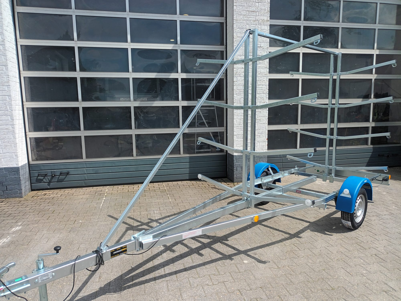 Bootsanhänger Boattrailer Neptun NAVY N7-17 KY Kanu Kajak SUP Board Gestell 750kg Modell 2024 - Prikolica za čamac: slika 1 Bootsanhänger Boattrailer Neptun NAVY N7-17 KY Kanu Kajak SUP Board Gestell 750kg Modell 2024 - Prikolica za čamac: slika 1