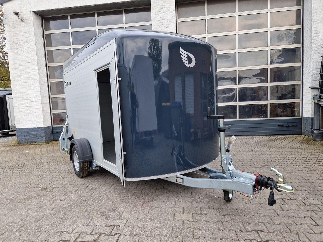 Cargo Roadster 400 312x164x184cm Alu Poly darkgrey Aluboden Seitentür 1300kg Pullman 100 km/H Abverk - Prikolica za automobil: slika 4 Cargo Roadster 400 312x164x184cm Alu Poly darkgrey Aluboden Seitentür 1300kg Pullman 100 km/H Abverk - Prikolica za automobil: slika 4