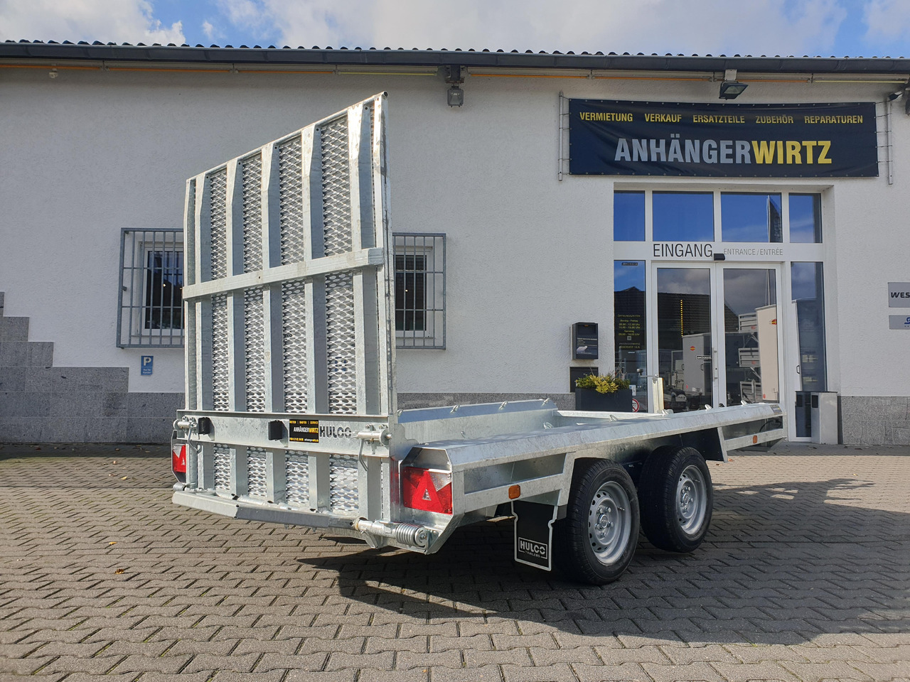HULCO TERRAX Aluboden 294x150x27cm Heckrampe 150cm (M) 3500kg - Prikolica za prevoz radnih mašina: slika 5 HULCO TERRAX Aluboden 294x150x27cm Heckrampe 150cm (M) 3500kg - Prikolica za prevoz radnih mašina: slika 5