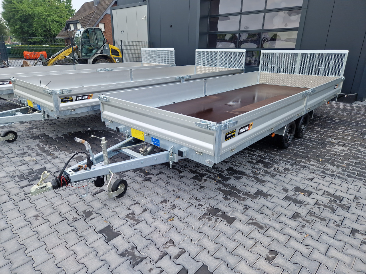 Variant Maschinentransporter 3552 UX Maxi Load 520x210x30cm Tandem Parabelfederung LED 3500kg - Prikolica za prevoz radnih mašina: slika 1 Variant Maschinentransporter 3552 UX Maxi Load 520x210x30cm Tandem Parabelfederung LED 3500kg - Prikolica za prevoz radnih mašina: slika 1