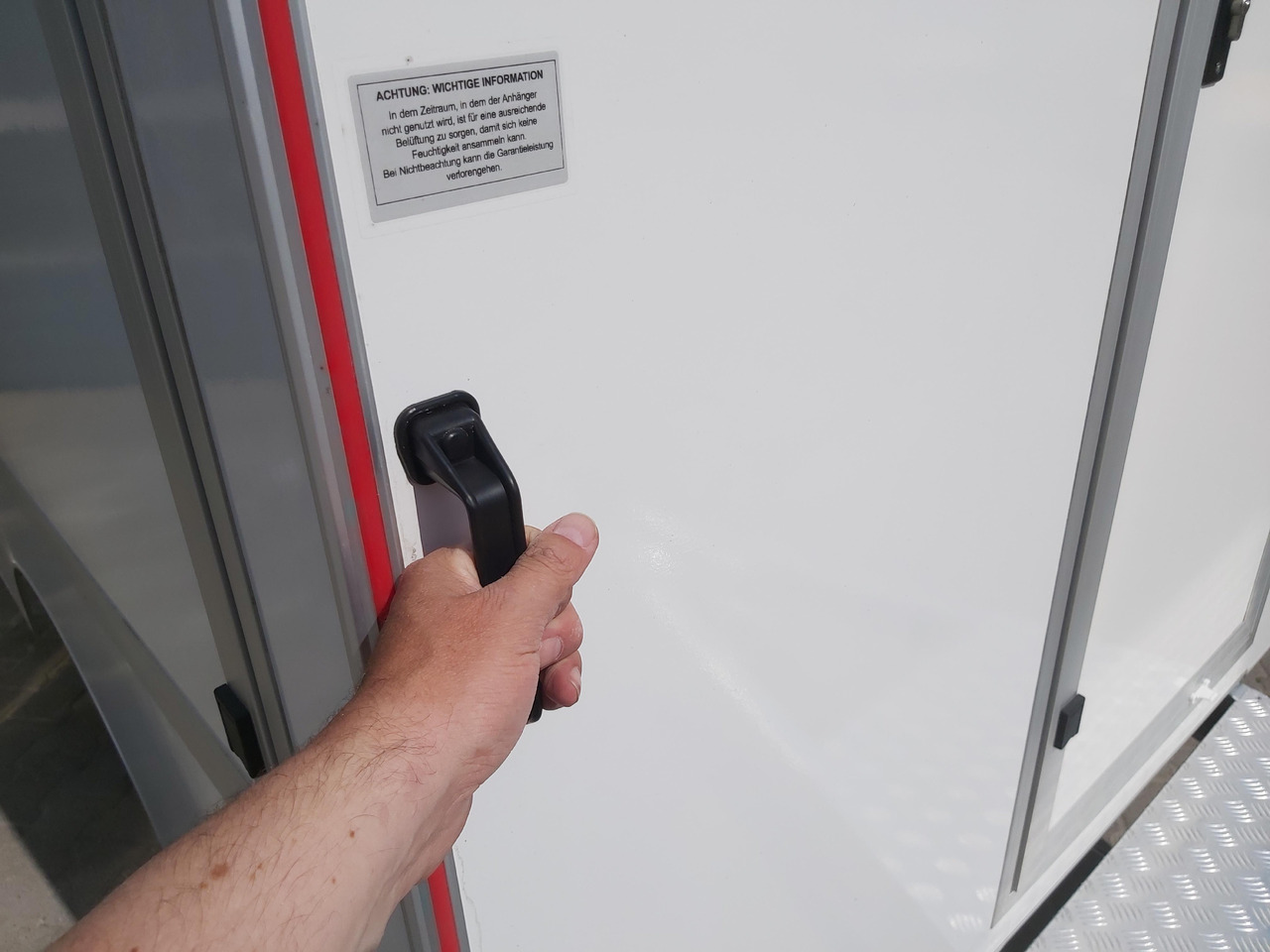 Prikolica za hrane Verkaufsanhänger VK 250 200 aero retro 250cm 1 Verkaufsklappe 230 Volt Licht (S) 1300kg Abverkauf: slika 9