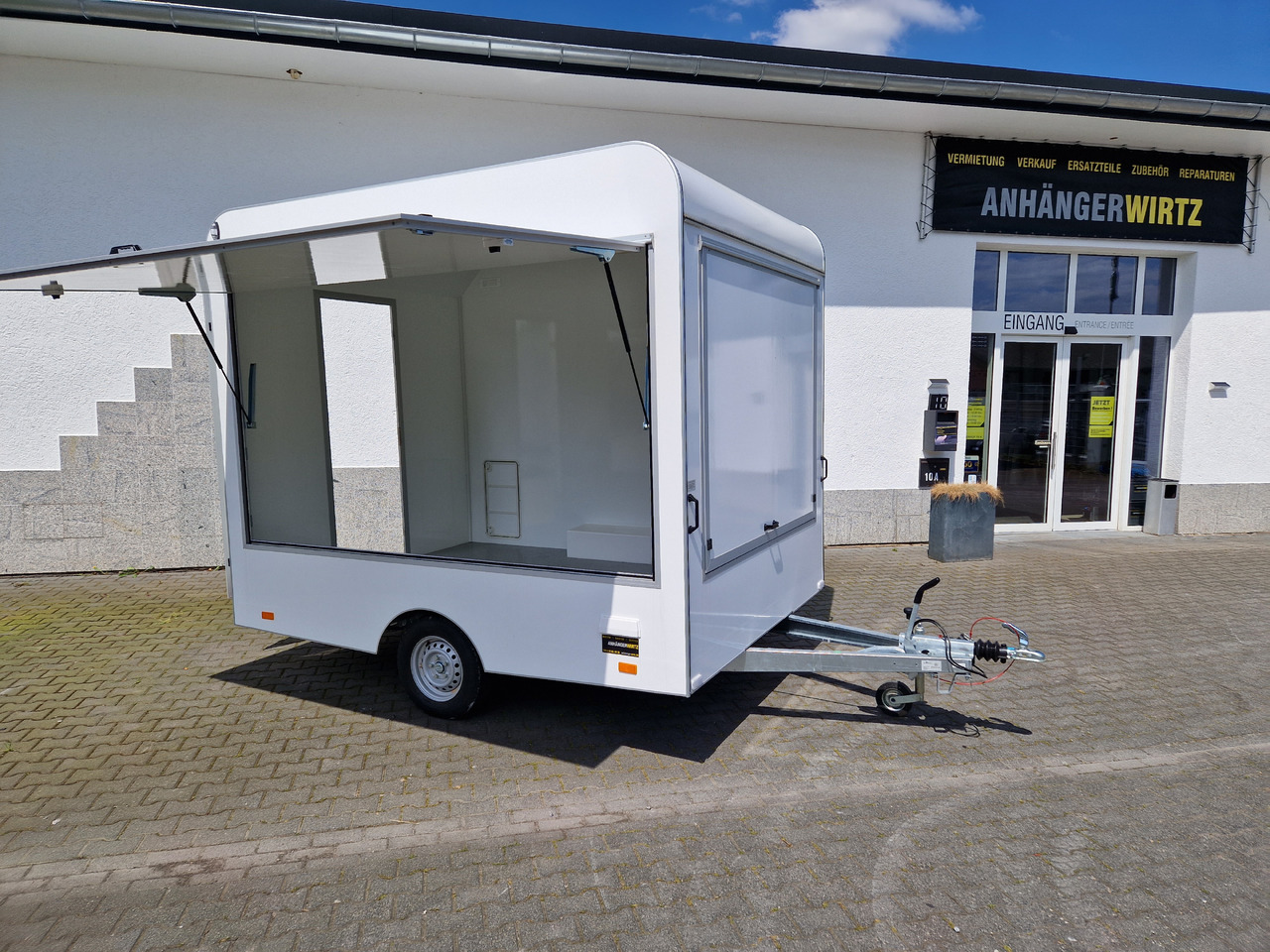 Verkaufsanhänger VK 300 220 aero retro 300x220x230cm 2 Verkaufsklappen rechts & vorn Hecktür 1300kg - Prikolica za hrane: slika 2 Verkaufsanhänger VK 300 220 aero retro 300x220x230cm 2 Verkaufsklappen rechts & vorn Hecktür 1300kg - Prikolica za hrane: slika 2