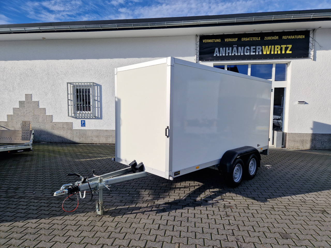 WM Meyer Koffer AZ 2040/151 S35 401x151x185cm (XL) 2000kg - Prikolica sa zatvorenim sandukom: slika 1 WM Meyer Koffer AZ 2040/151 S35 401x151x185cm (XL) 2000kg - Prikolica sa zatvorenim sandukom: slika 1