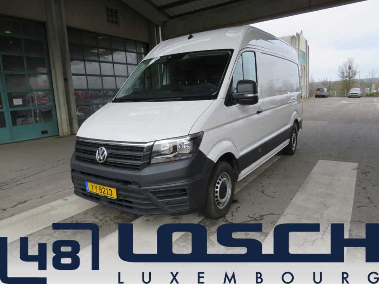 Volkswagen Crafter 35 L3H3 Kasten Euro6 Klima ZV - Furgon: slika 1 Volkswagen Crafter 35 L3H3 Kasten Euro6 Klima ZV - Furgon: slika 1