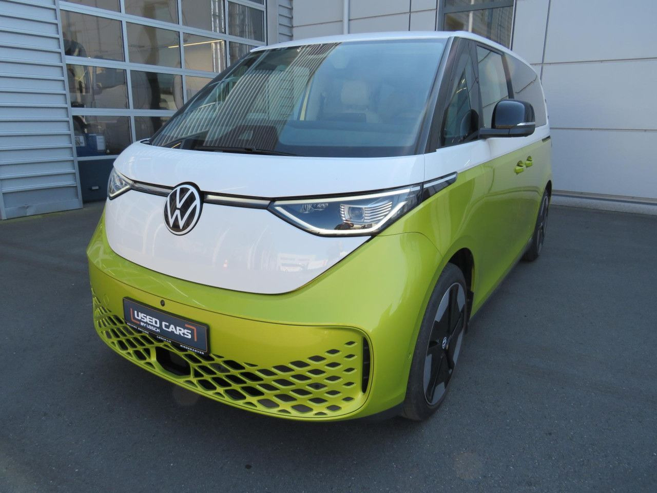 Volkswagen ID.Buzz Pro Design 150 kW Volkswagen ID.Buzz Pro Design 150 kW Klima AHK Navi ZV - Minibus, Električni autobus: slika 2 Volkswagen ID.Buzz Pro Design 150 kW Volkswagen ID.Buzz Pro Design 150 kW Klima AHK Navi ZV - Minibus, Električni autobus: slika 2
