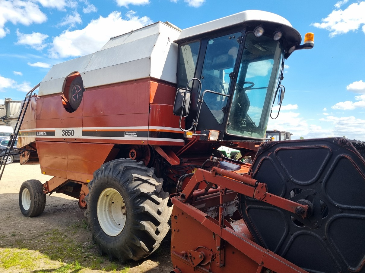 LAVERDA 3650 - Kombinovani kombajn: slika 2 LAVERDA 3650 - Kombinovani kombajn: slika 2