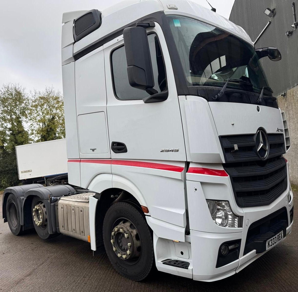 Mercedes Actros - Tegljač: slika 4 Mercedes Actros - Tegljač: slika 4