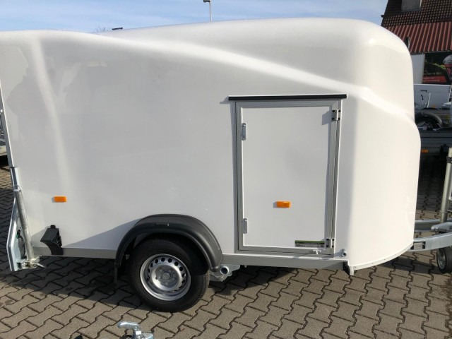 Cheval Liberte Debon Cargo 2 Poly + Türe weiß 1300 kg, 100 km/h, 300x155x168cm - Prikolica sa zatvorenim sandukom: slika 5 Cheval Liberte Debon Cargo 2 Poly + Türe weiß 1300 kg, 100 km/h, 300x155x168cm - Prikolica sa zatvorenim sandukom: slika 5