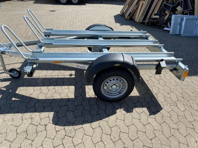 Humbaur Motorradanhänger HM 102113, HM 10 21 13, 1,0 t. 2095 x 1365 x 70 mm - Prikolica za motor: slika 4 Humbaur Motorradanhänger HM 102113, HM 10 21 13, 1,0 t. 2095 x 1365 x 70 mm - Prikolica za motor: slika 4