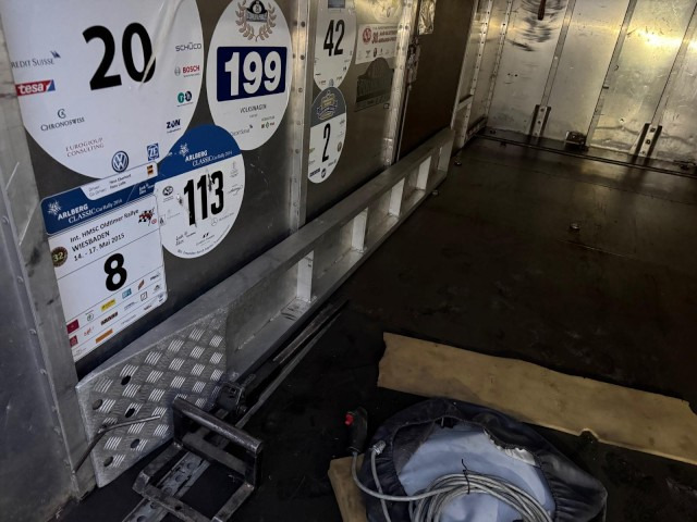 Kofferanhänger 2,7 to. 5000x1900x1500mm, 100 km/h - Prikolica sa zatvorenim sandukom: slika 4 Kofferanhänger 2,7 to. 5000x1900x1500mm, 100 km/h - Prikolica sa zatvorenim sandukom: slika 4