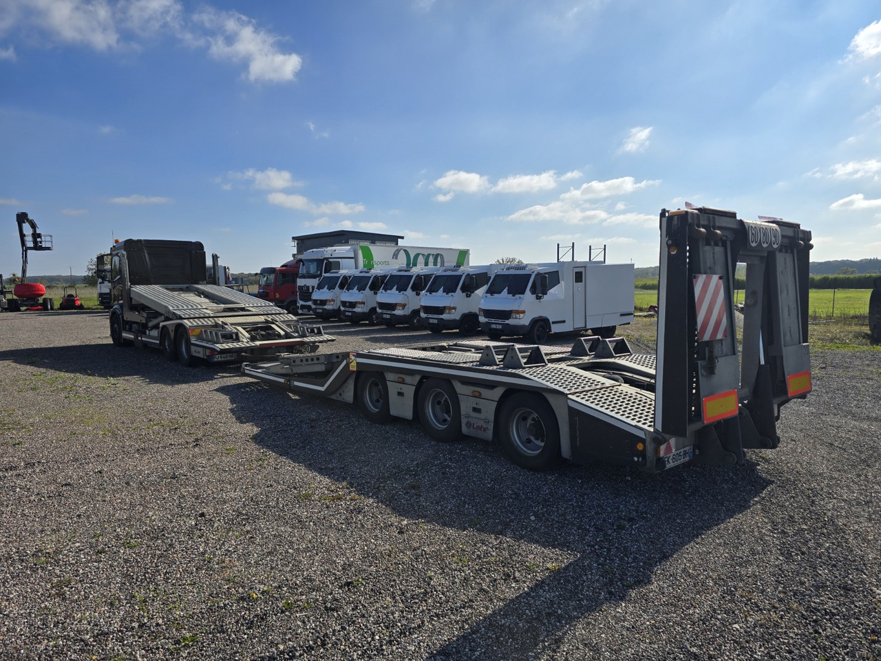 MERCEDES-BENZ 2353 - Kamion za prevoz automobila: slika 5 MERCEDES-BENZ 2353 - Kamion za prevoz automobila: slika 5