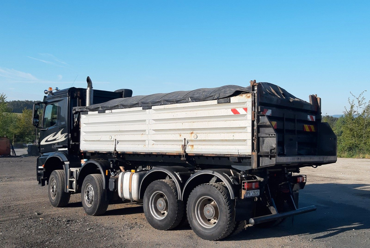 Mercedes-Benz AROCS 3245 8x4 Bordmatic/ THERMO/ CRAMARO/ AHK - Istovarivač: slika 5 Mercedes-Benz AROCS 3245 8x4 Bordmatic/ THERMO/ CRAMARO/ AHK - Istovarivač: slika 5