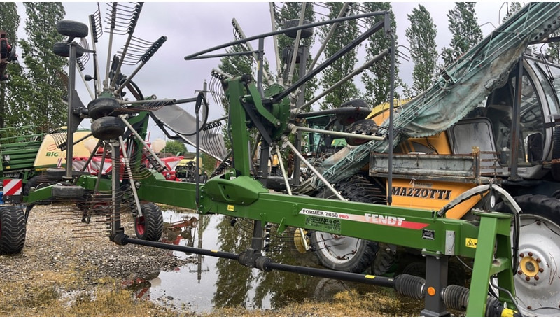 Fendt Former 7850 Pro - Prevrtač/ Grabuljač: slika 2 Fendt Former 7850 Pro - Prevrtač/ Grabuljač: slika 2