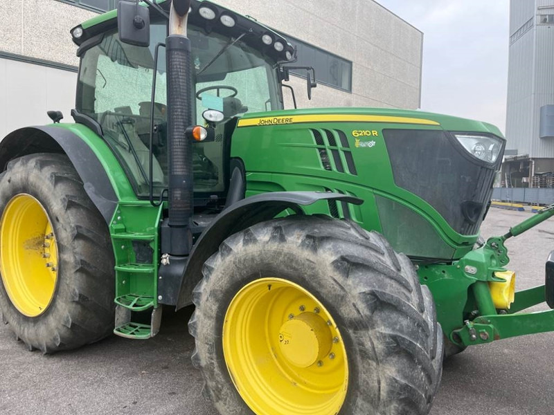 John Deere 6210 R AutoPower - Traktor: slika 3 John Deere 6210 R AutoPower - Traktor: slika 3
