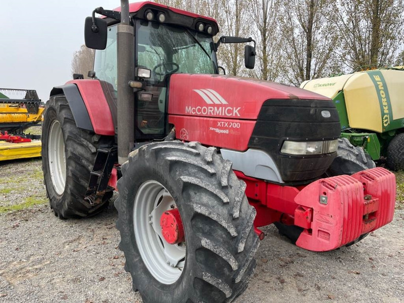 MCCORMICK XTX 200 - Traktor: slika 1 MCCORMICK XTX 200 - Traktor: slika 1