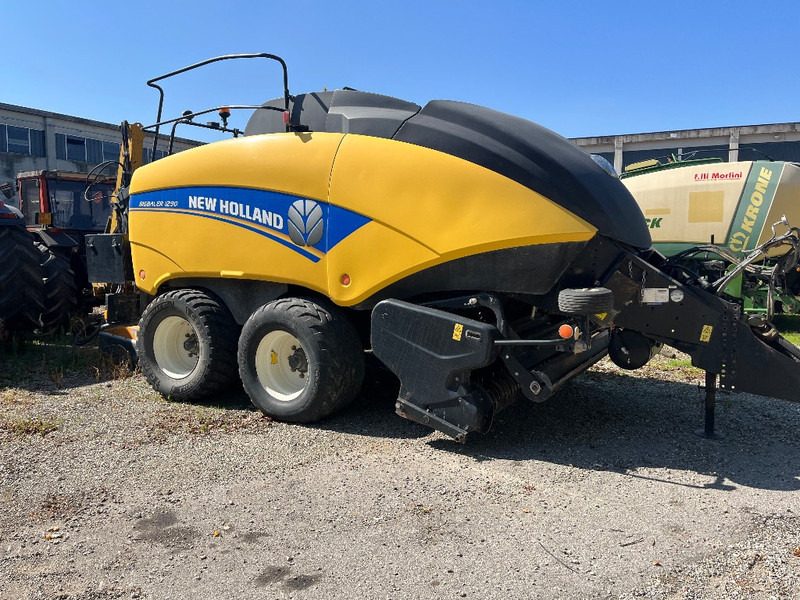 New Holland 1290 - Balirka za kockaste bale: slika 1 New Holland 1290 - Balirka za kockaste bale: slika 1