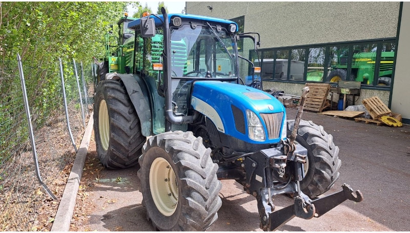 New Holland TN 95 D A - Traktor: slika 1 New Holland TN 95 D A - Traktor: slika 1