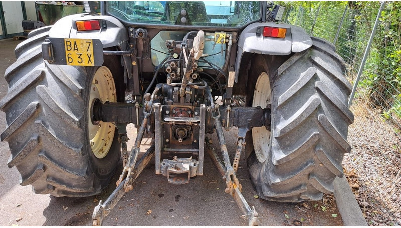 New Holland TN 95 D A - Traktor: slika 4 New Holland TN 95 D A - Traktor: slika 4