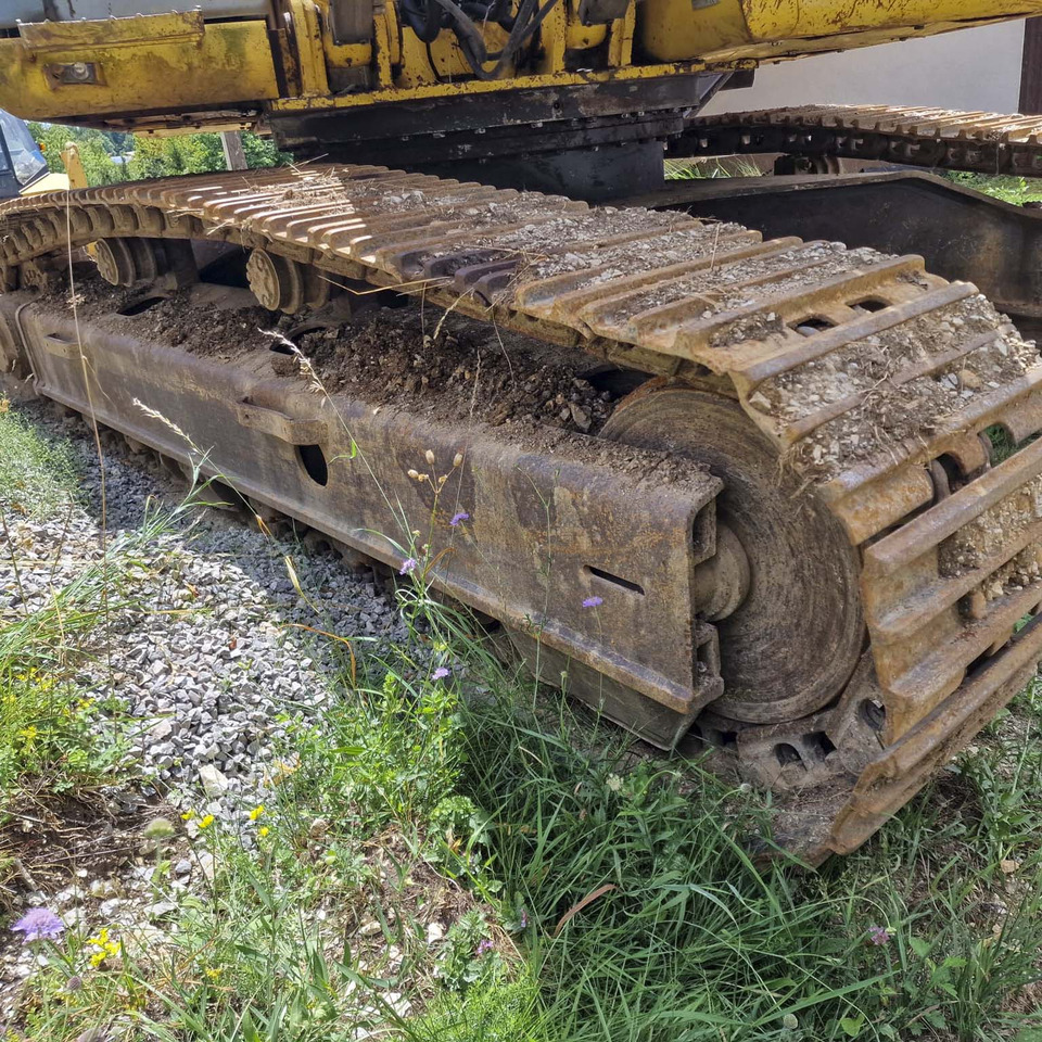 Bager guseničar New Holland Kobelco E215: slika 11 Bager guseničar New Holland Kobelco E215: slika 11