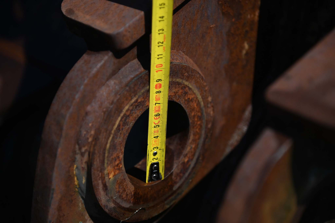 Utovarna kašika TREVI BENNE loader bucket 2500 mm: slika 12 Utovarna kašika TREVI BENNE loader bucket 2500 mm: slika 12