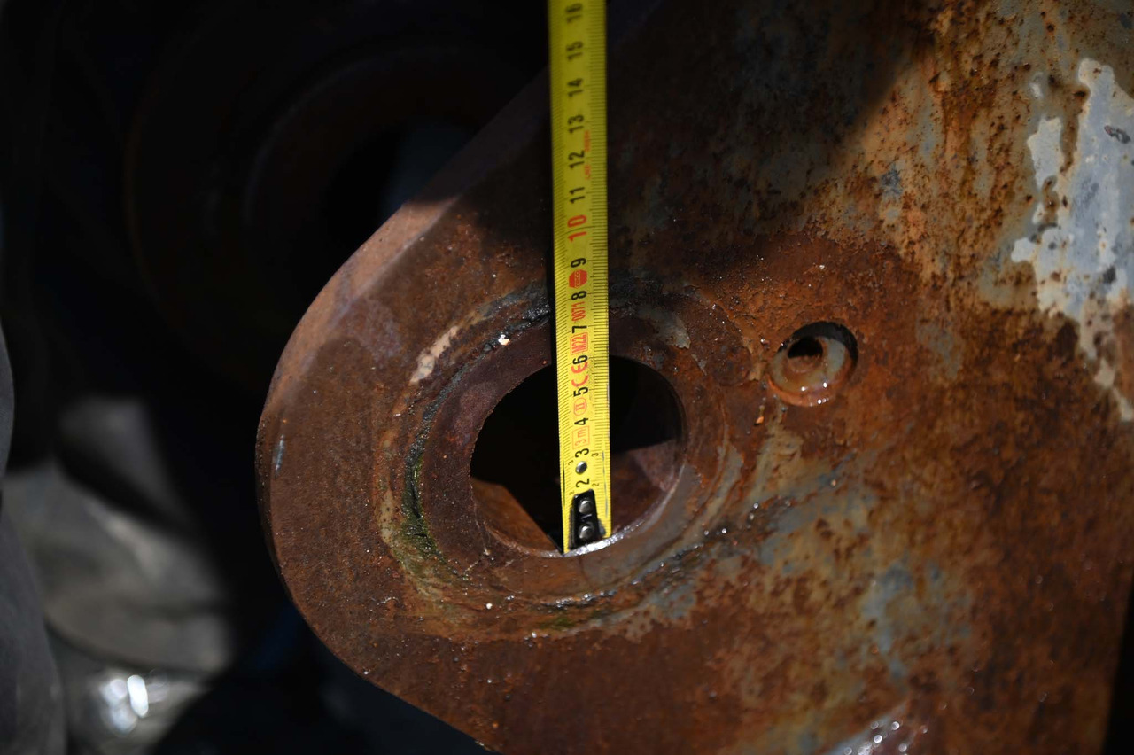 Utovarna kašika TREVI BENNE loader bucket 2500 mm: slika 11 Utovarna kašika TREVI BENNE loader bucket 2500 mm: slika 11