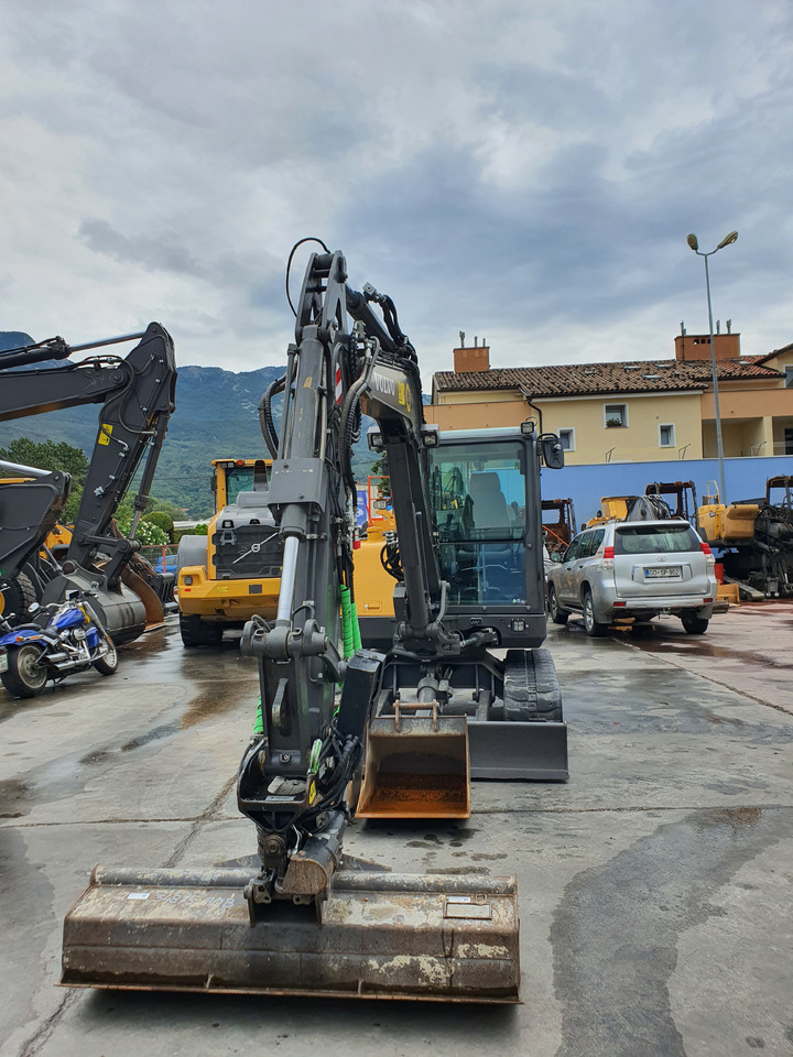 VOLVO EC60E - Mini bager: slika 4 VOLVO EC60E - Mini bager: slika 4