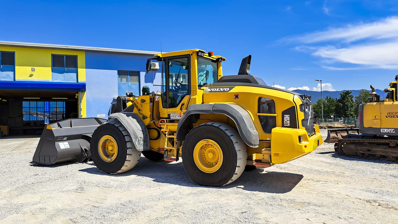 VOLVO L120H - Utovarivač točkaš: slika 4 VOLVO L120H - Utovarivač točkaš: slika 4