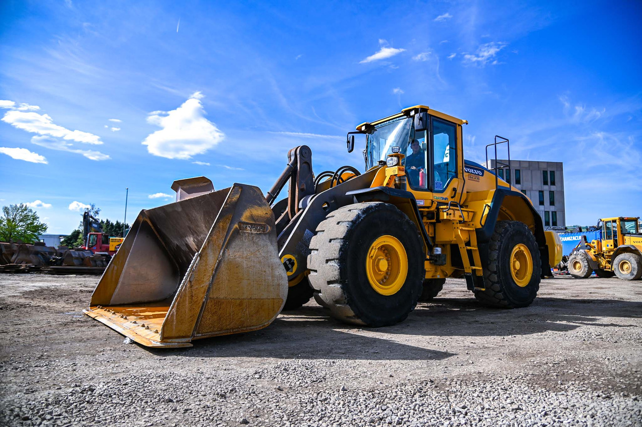 VOLVO L180H - Utovarivač točkaš: slika 1 VOLVO L180H - Utovarivač točkaš: slika 1
