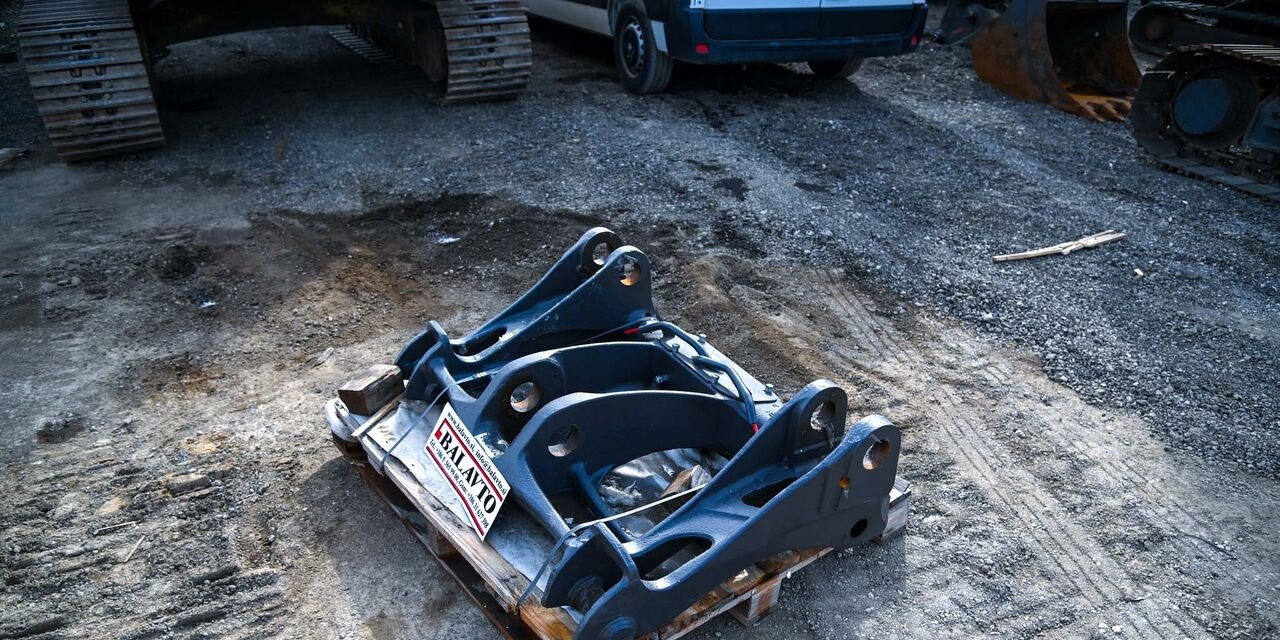 Volvo 11157386 for Volvo L70H, L90H - Brza spojnica za Utovarivač točkaš: slika 2 Volvo 11157386 for Volvo L70H, L90H - Brza spojnica za Utovarivač točkaš: slika 2