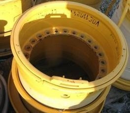 Volvo 25x22x3 wheel rim for tyres 26.5R25 - Felna: slika 1 Volvo 25x22x3 wheel rim for tyres 26.5R25 - Felna: slika 1