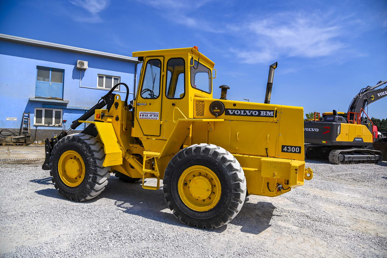 Volvo BM4300 - Utovarivač točkaš: slika 5 Volvo BM4300 - Utovarivač točkaš: slika 5