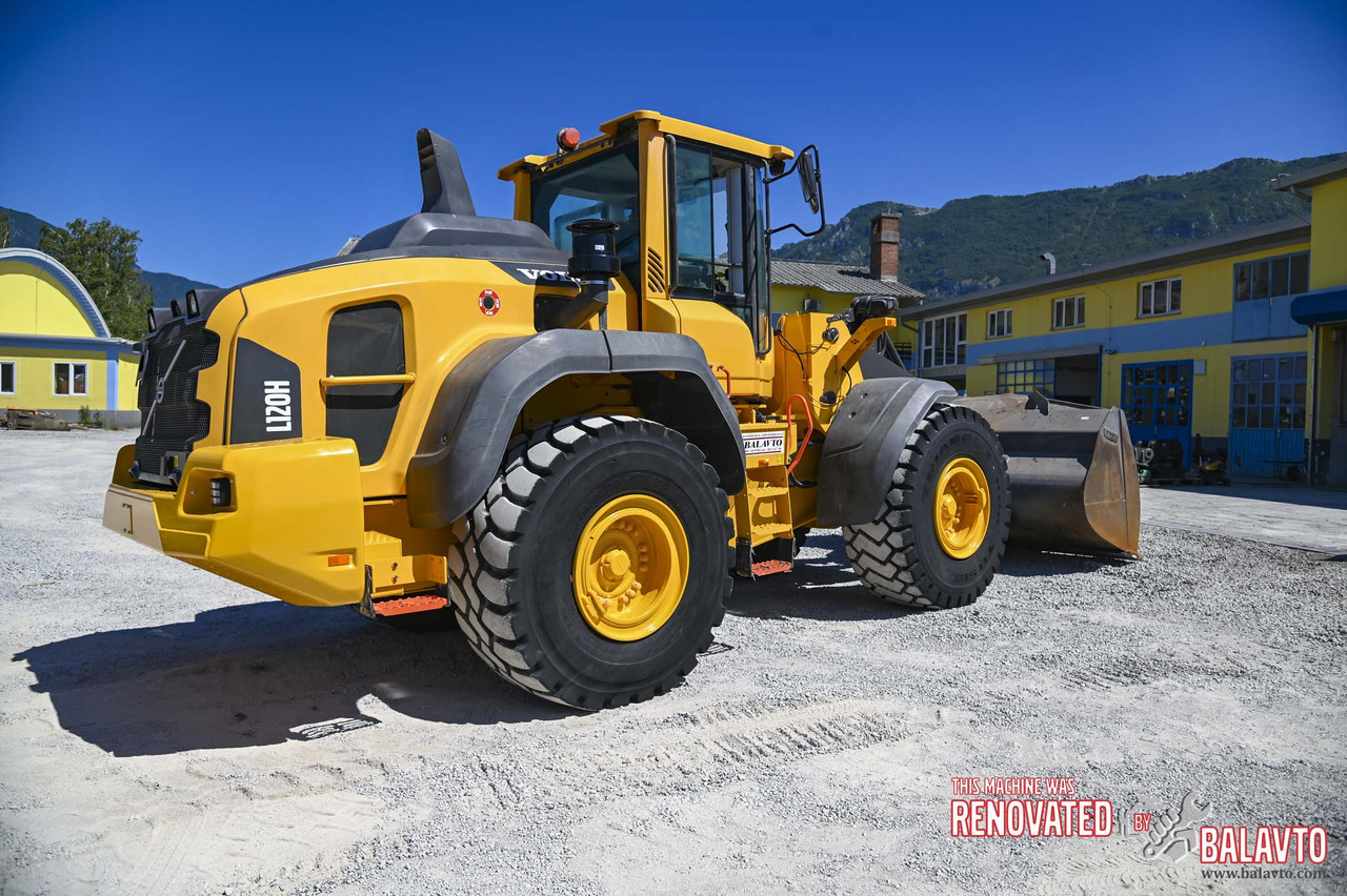 Utovarivač točkaš Volvo L120H: slika 9