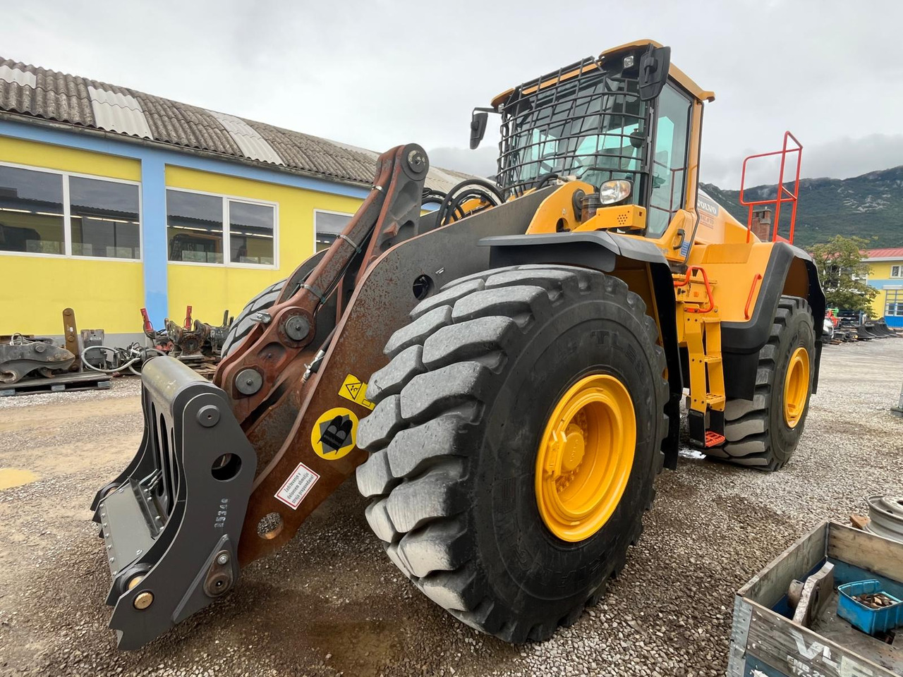 Volvo L220H - Utovarivač točkaš: slika 3 Volvo L220H - Utovarivač točkaš: slika 3