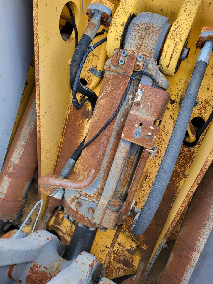 Volvo hydraulic cylinder - Hidraulični cilindar za Utovarivač: slika 1 Volvo hydraulic cylinder - Hidraulični cilindar za Utovarivač: slika 1