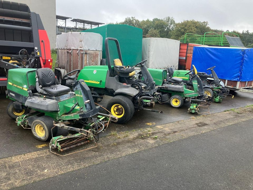 John Deere Spindelmäher, Großflächenmäher 2243, 2500A, 3235C - Baštenska kosačica: slika 3 John Deere Spindelmäher, Großflächenmäher 2243, 2500A, 3235C - Baštenska kosačica: slika 3