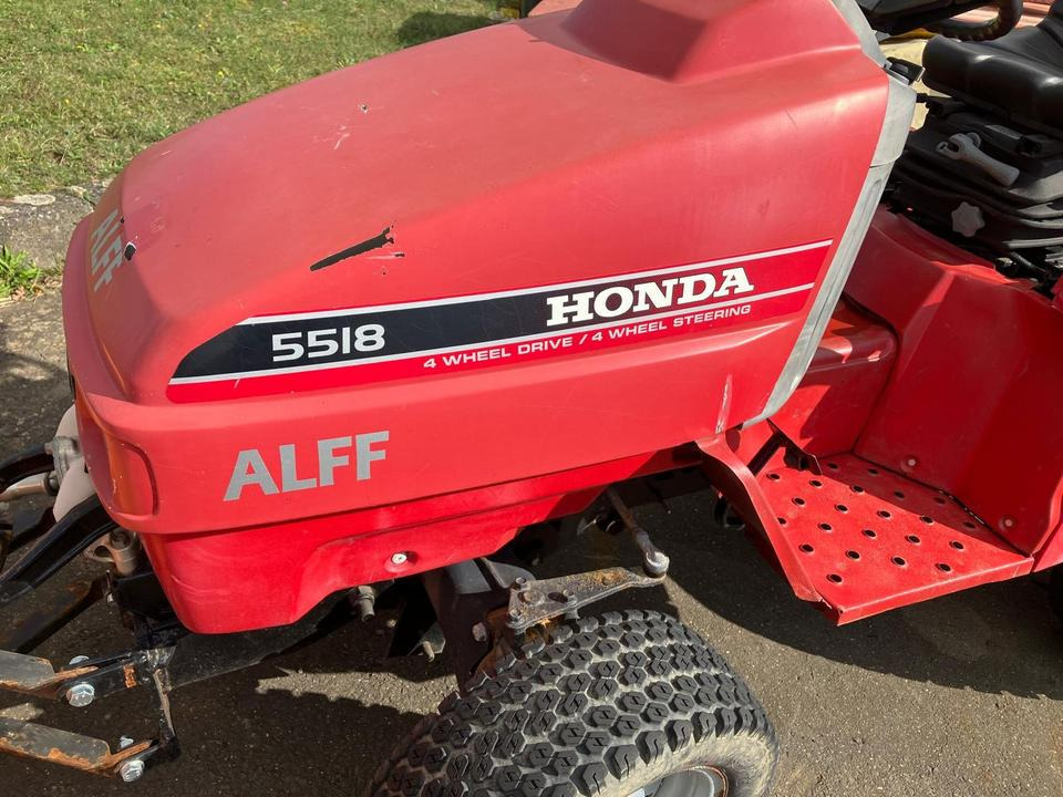 Kommunaltraktor Honda H5518 Schneeschild Winterdienst - Komunalni traktor: slika 5 Kommunaltraktor Honda H5518 Schneeschild Winterdienst - Komunalni traktor: slika 5