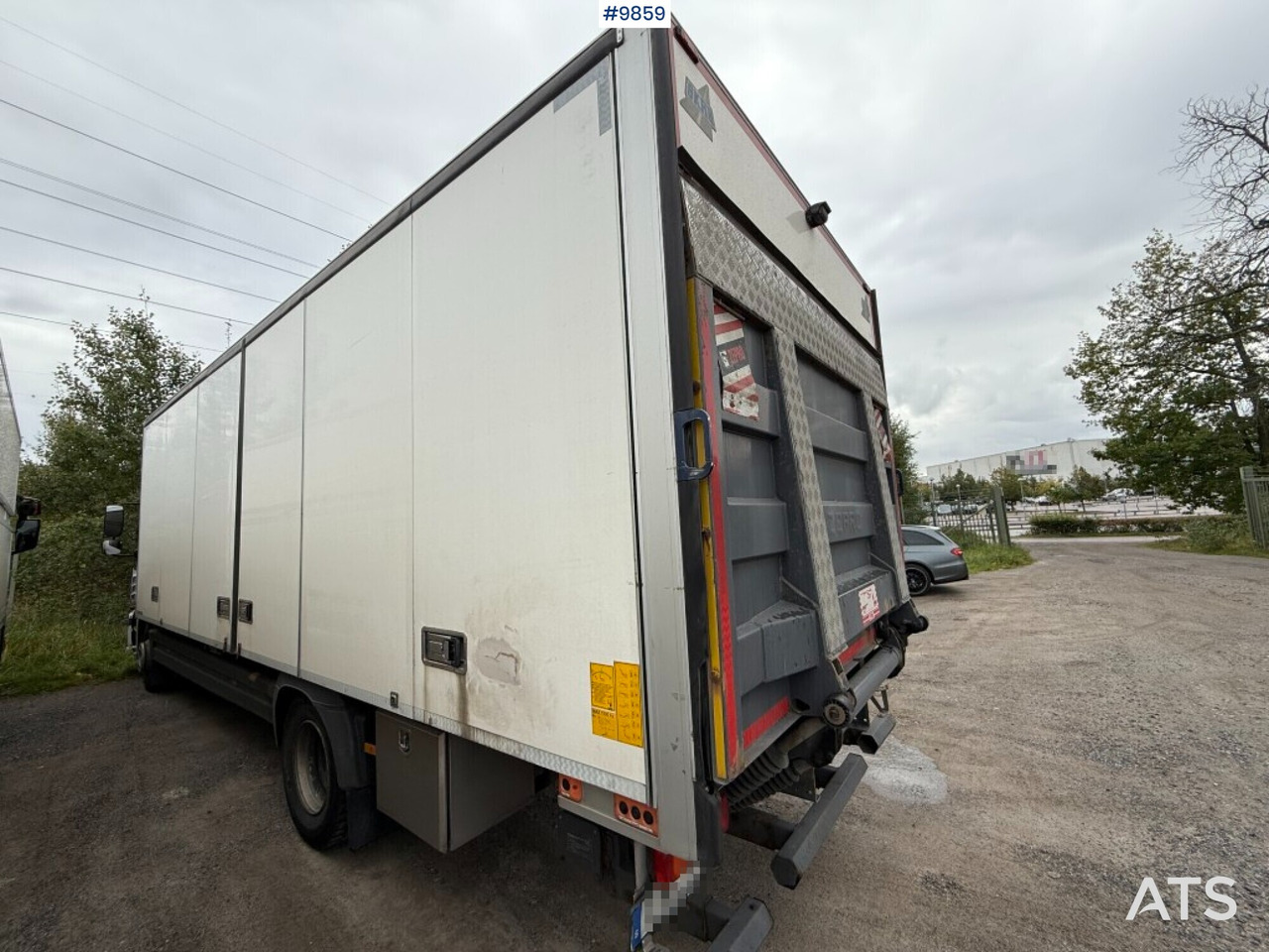 Box Truck Mercedes Benz Atego 1524 with openable side - Kamion sa zatvorenim sandukom: slika 3 Box Truck Mercedes Benz Atego 1524 with openable side - Kamion sa zatvorenim sandukom: slika 3