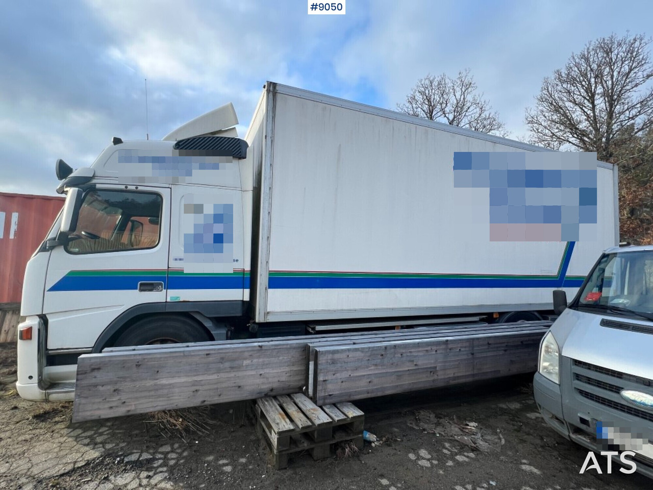 Box truck Volvo FM9 4X2 - Kamion sa zatvorenim sandukom: slika 2 Box truck Volvo FM9 4X2 - Kamion sa zatvorenim sandukom: slika 2